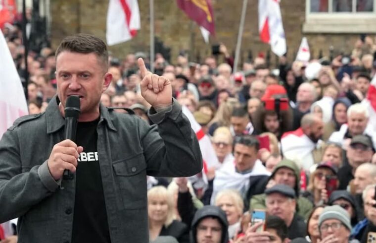Tommy Robinsons holder en lidenskapelig tale