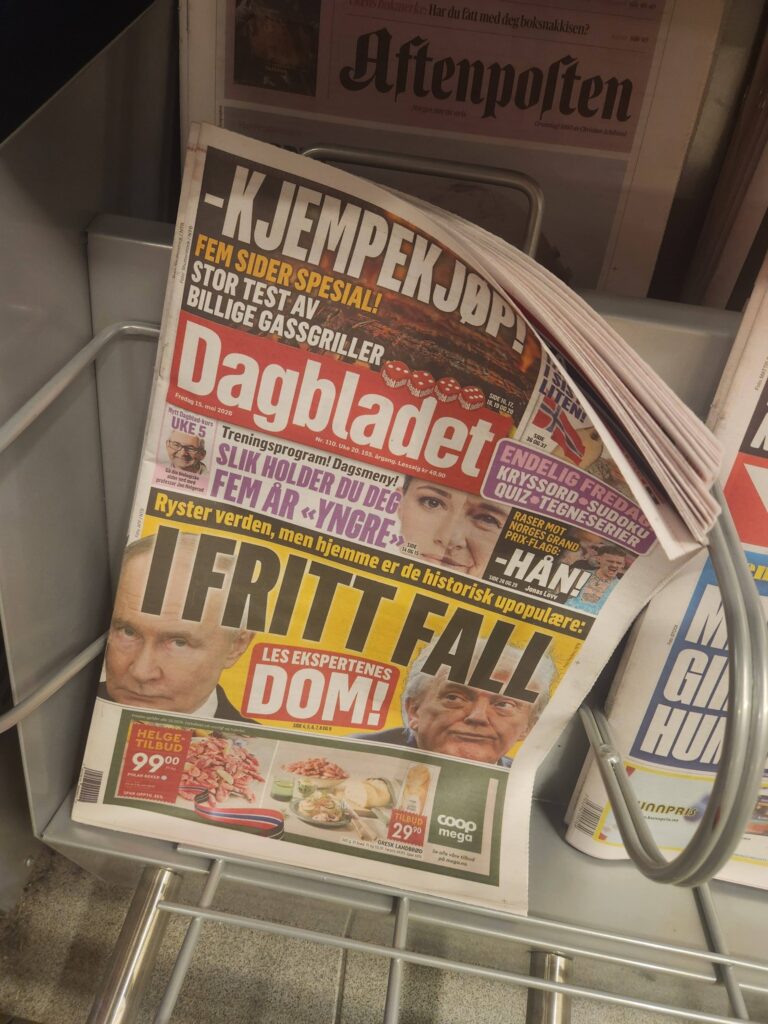 Forside av Dagbladet med bilder av Vladimir Putin og Donald Trump under overskriften «I fritt fall».